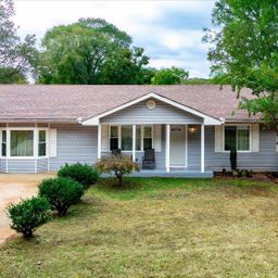 1209 Centerville Road