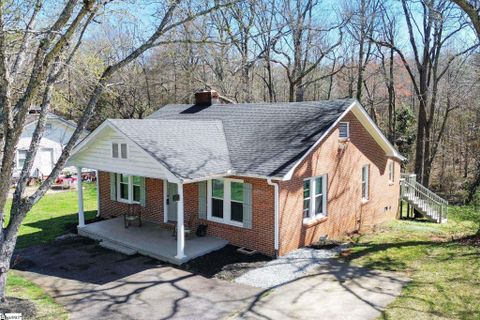 27 Maxie Avenue