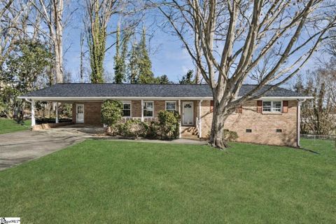 409 Strange Road sold home in Sheffield Forest, Taylors, SC