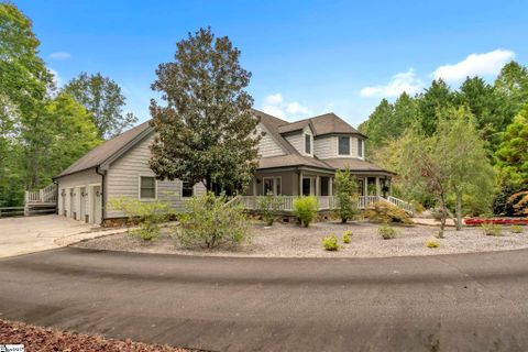 Homes in River Bluff, Cleveland