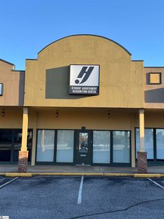3110 Wade Hampton Boulevard Unit 7