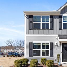 101 Fernside Court