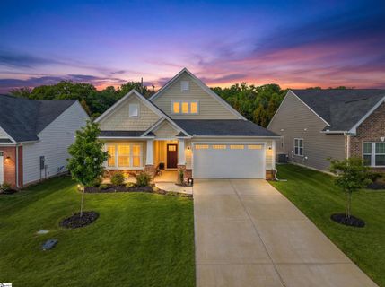 1672 Jessamine Drive active home in Emory Park, Woodruff, SC