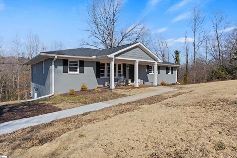 115 Pinetree Lane