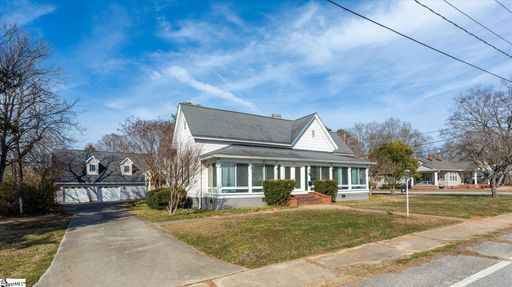 302 W Hampton Avenue