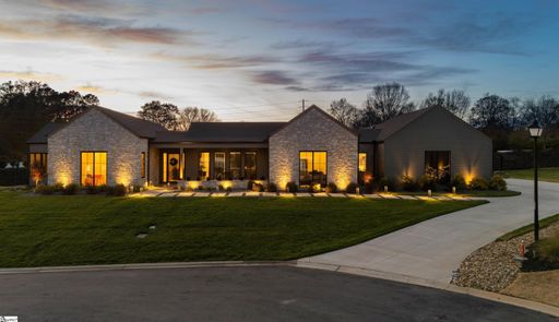 313 Waterford Fall Way sold home in Waterford At Roper Mountain, Simpsonville, SC