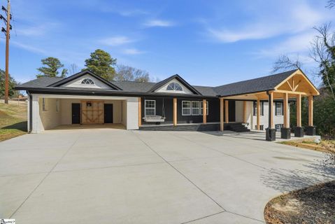 220 E Belvedere Road sold home in South Forest Estates, Greenville, SC