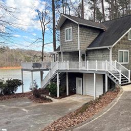 1007 Summer Place