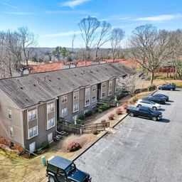104 Captains Way