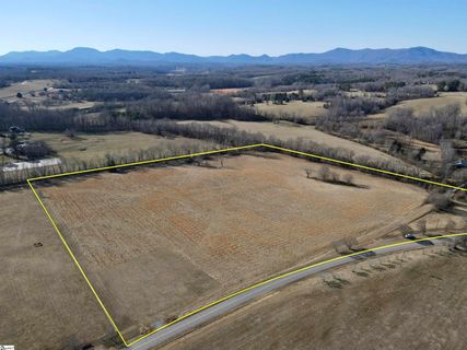 00 North Pacolet Road active home in Caroland Farms, Landrum, SC