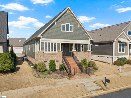 6 Worthington Court active home in Linden Park, Simpsonville, SC