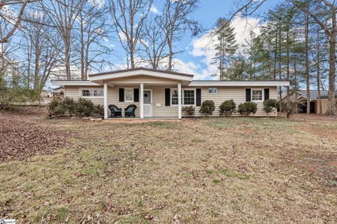 407 Dogwood Lane Extension pending home in Coleman Heights, Travelers Rest, SC