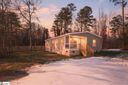 295 N Davis Drive sold home in Fair Play, SC