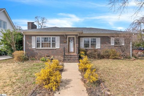 300 W Prentiss Avenue