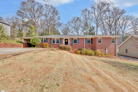 120 Lullwater Road