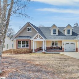 104 Pinelands Place