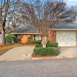 601 Dove Terrace