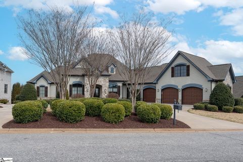 15 Promenade Drive active home in Montebello, Greenville, SC