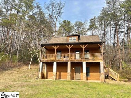 17 River Rock Court active home in Matthews Creek, Cleveland, SC