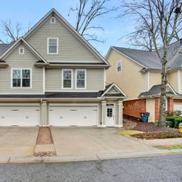 15 Edge Court Unit B