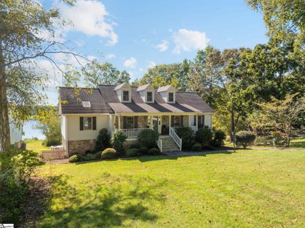 408 W Peninsula Drive sold home in Lake Rabon Estates, Laurens, SC
