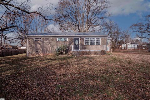 11 El Paso Drive sold home in Western Hills, Greenville, SC