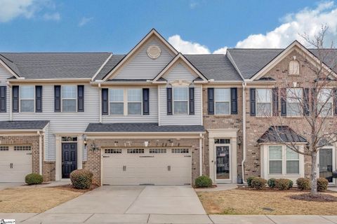 Homes in Riverside Commons, Greer