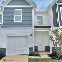 2038 Hillman Way
