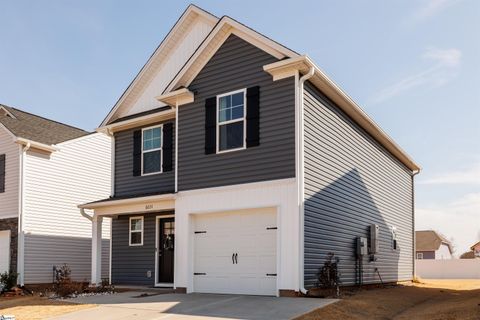 6031 Willutuck Drive sold home in Hazelwood, Boiling Springs, SC