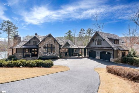 231 Quay Court