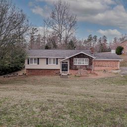 1618 E Saluda Lake Road