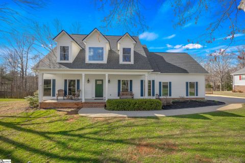 Homes in Beaver Brook, Taylors