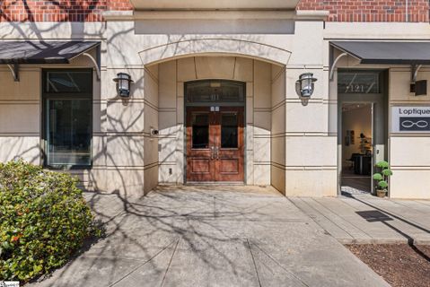 111 E Mcbee Avenue Unit 307 pending home in The Bookends, Greenville, SC