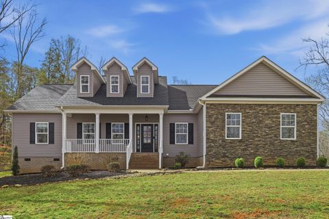14 Hickory Street sold home in Riverview, Williamston, SC