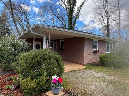 128 Applewood Lane pending home in Fernwood, Spartanburg, SC