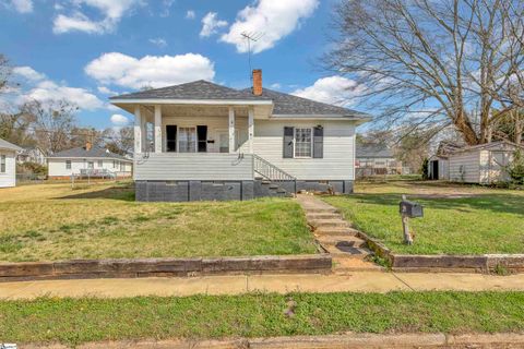 22 Meadow Street active home in Pacific Mills, Lyman, SC