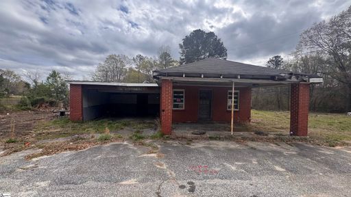410 N Highway 150