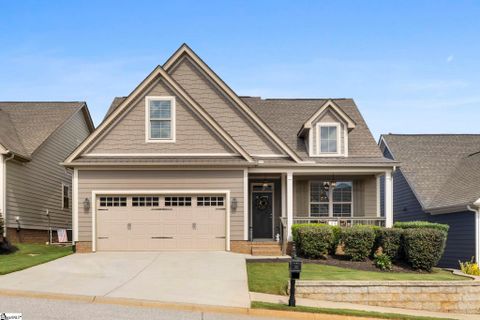 303 Farmers Market Street active home in Stillwaters Of Lake Robinson, Taylors, SC