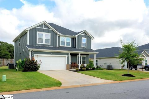325 Roderick Lane active home in Arden Woods, Greenville, SC