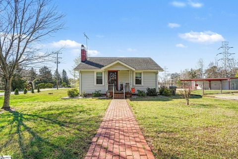 11 Bainbridge Drive