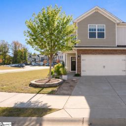 203 Reynard Trail