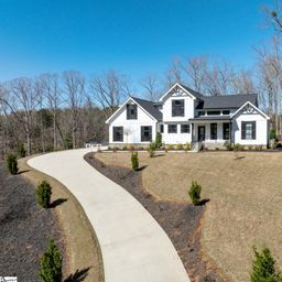 110 Royal Oaks Drive