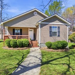 207 Ridgeway Drive