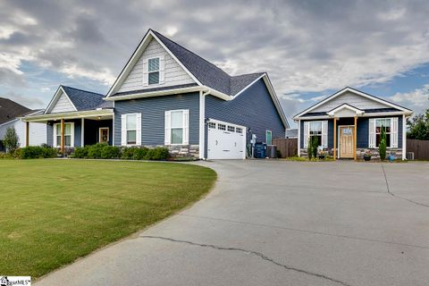 7 Judge Looper Court sold home in Robertson Meadows, Travelers Rest, SC