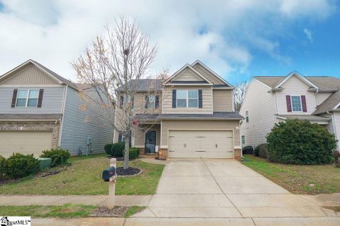 220 Dellwood Drive