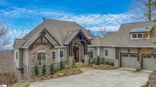 315 Blazing Star Trail active home in The Cliffs At Glassy, Landrum, SC