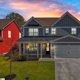 627 Crossbuck Trail