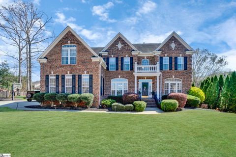 236 Highgrove Court active home in Highgrove Estates, Simpsonville, SC