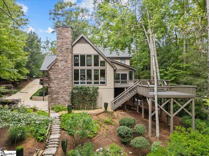 205 Pitcher Plant Lane active home in The Cliffs At Keowee Vineyards, Sunset, SC