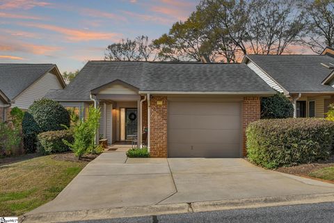 410 Swansgate Place active home in Swansgate, Greenville, SC